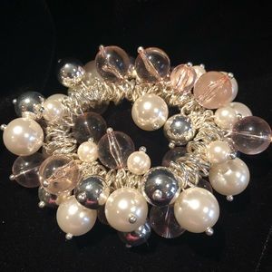 Pearl bracelet